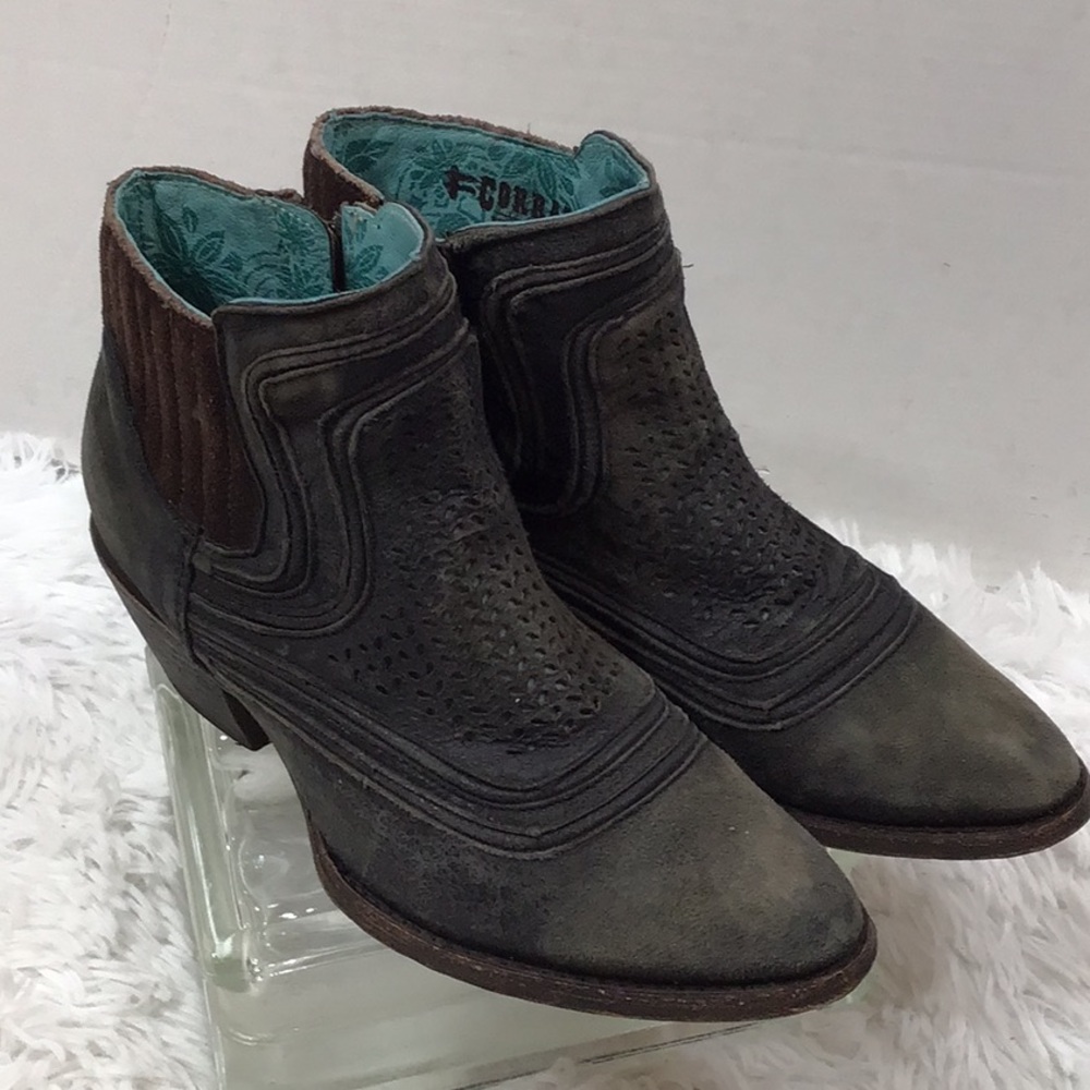 Corral Vintage smoke gray suede ankle boots 9M